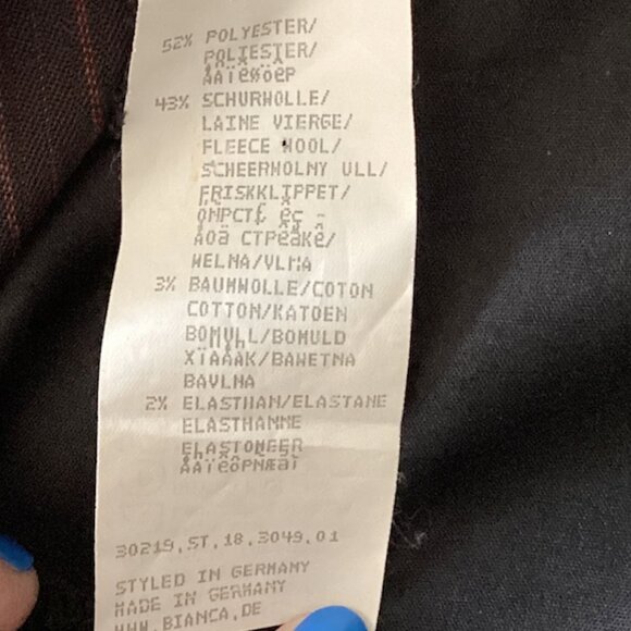 VINTAGE Bianca Washable 2-Piece Pant Suit in Pinstripe Fabric, Size 8, Black/red - Picture 9 of 12